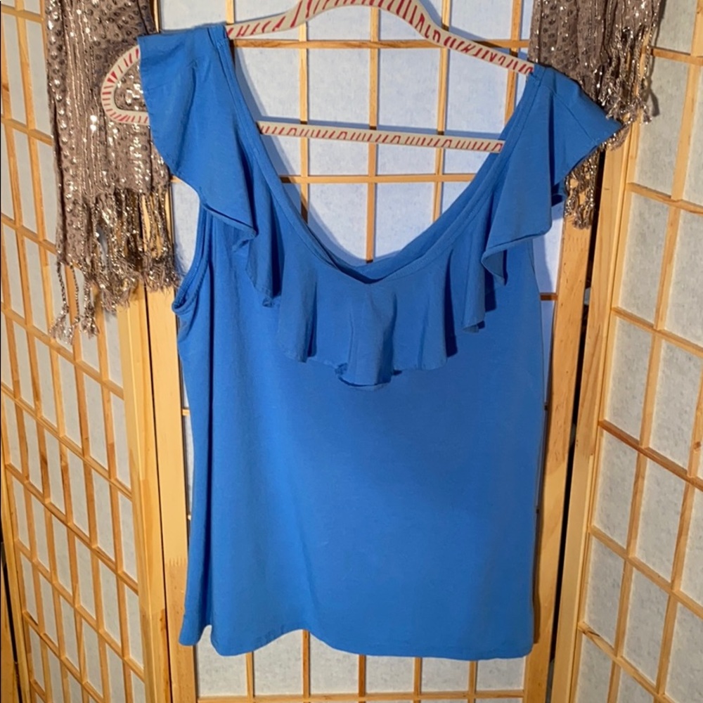 🌴Lilly Pulitzer ruffled blue tank